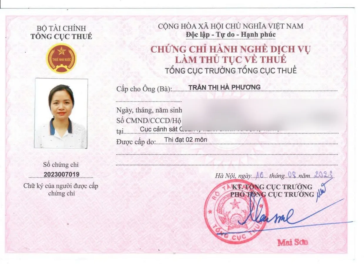 Chứng chỉ hành nghề dịch vụ làm thủ tục về thuế của chị Trần Thị Hà Phương
